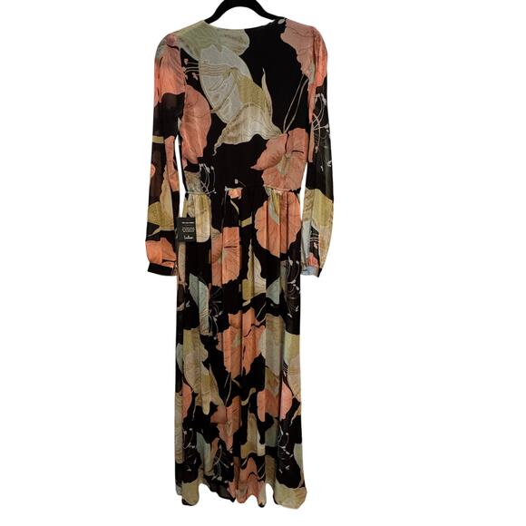 Lulu's Wondrous Water Lilies Black Floral Print Maxi Dress Women's Size Small - Picture 7 of 10